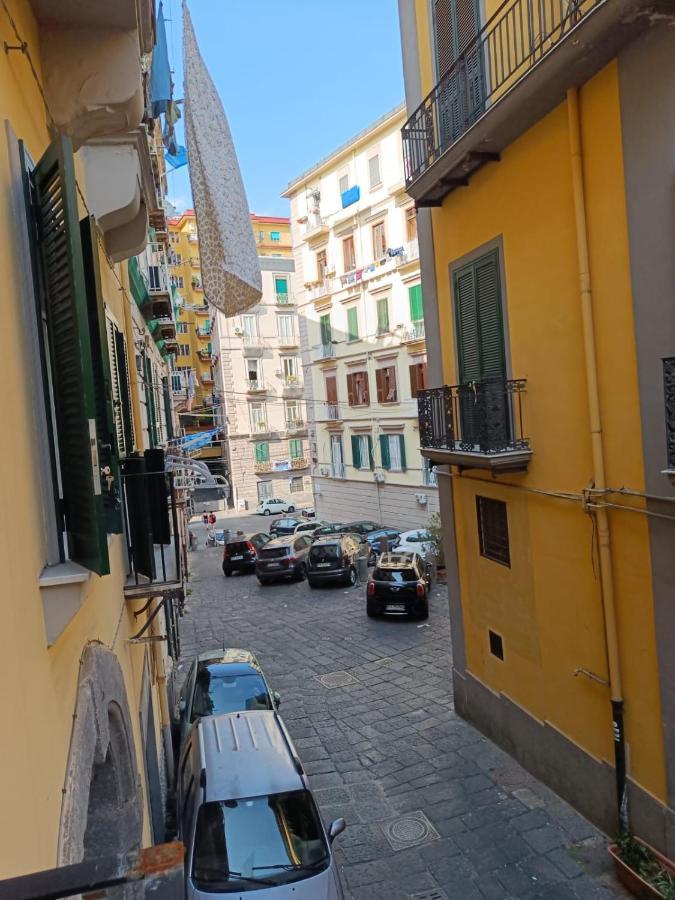Domusmadre Lejlighed Napoli Eksteriør billede